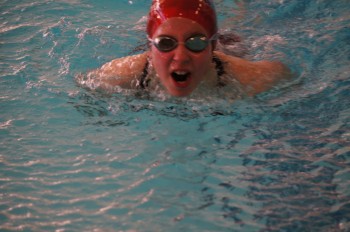 Zohar Swimming
